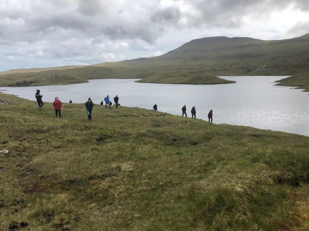 SEV útbyggir í Hovi uttan at tosa við eigarar
