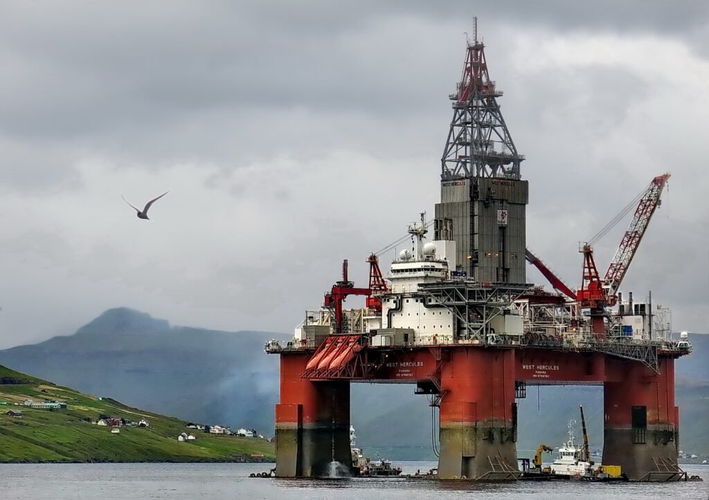 Labour vil steðga gass- og oljuleiting